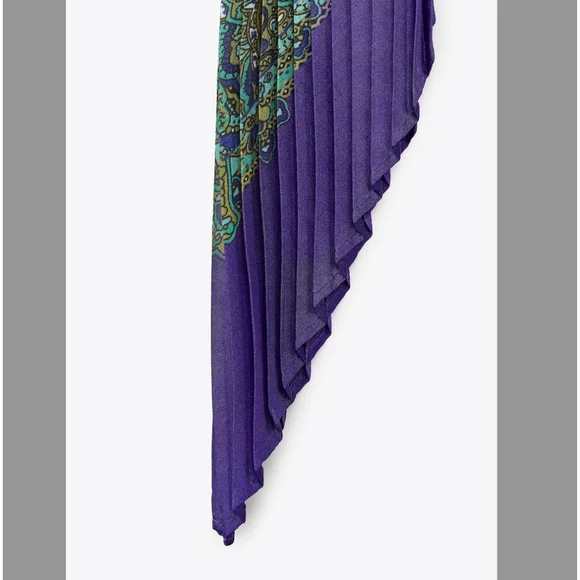 Zara Paisley Pleated Bandana - Picture 2 of 2